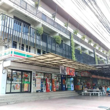 Thongtha Residence - Suvarnabhumi Airport